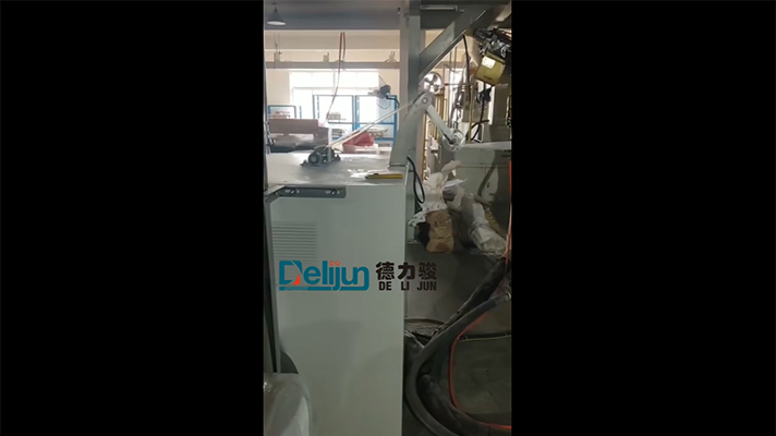 Two side edge scrap online crusher(inline with extruder)